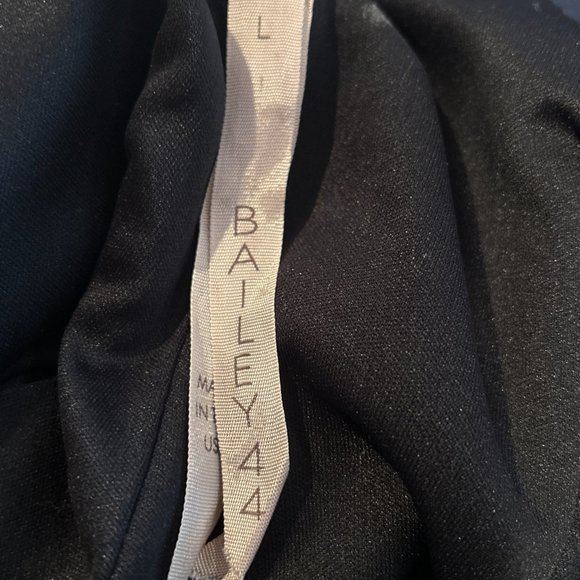 Bailey44 Ponte short sleeve criss cross back black large - Picture 12 of 12